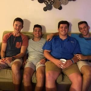 Meet your Posher, Ryan